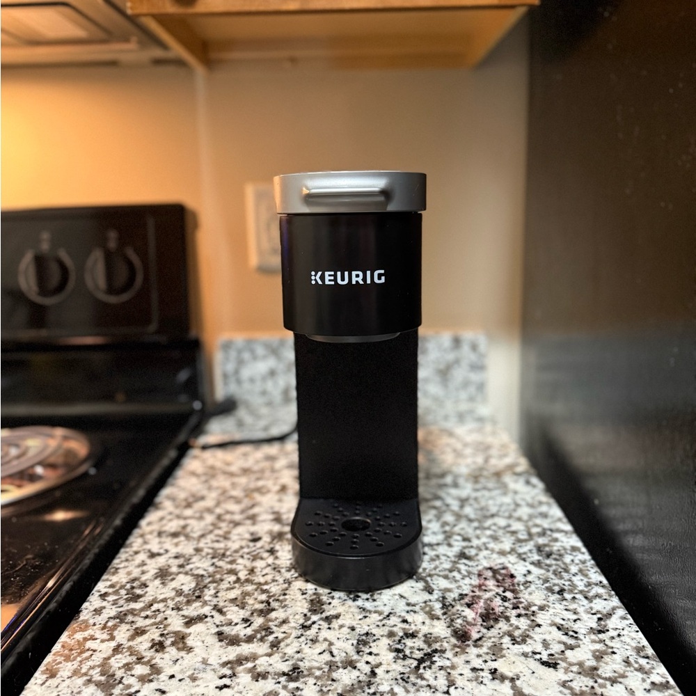 Keurig K-Mini Single Serve Coffee Maker